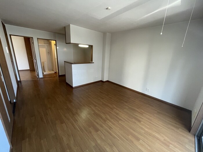 物件内観写真4　(居室)