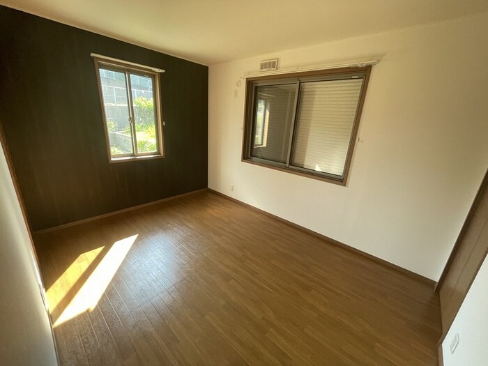 物件内観写真5　(居室)