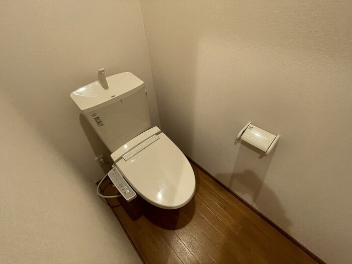 物件内観写真10　(トイレ)