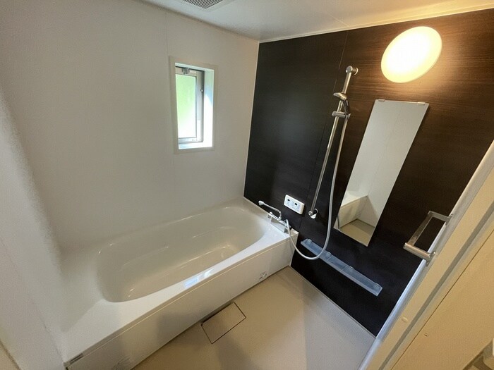 物件内観写真12　(バス／シャワールーム等)