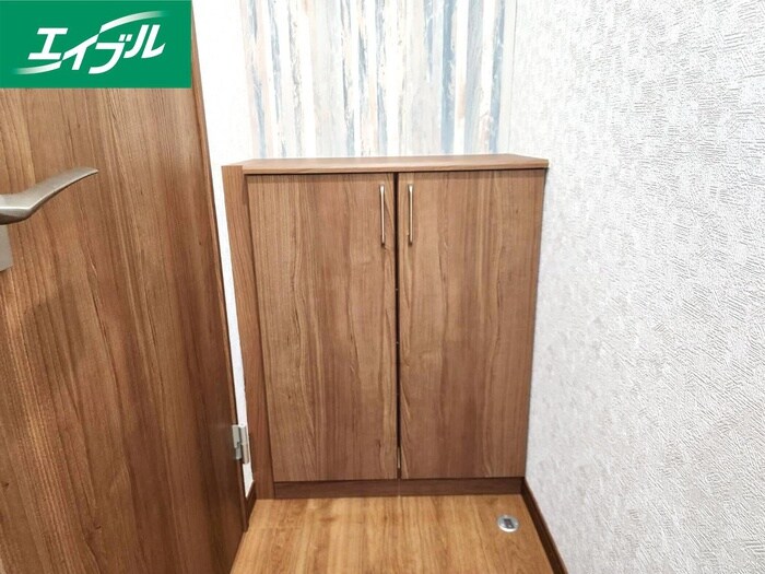 物件内観写真17　(靴箱)