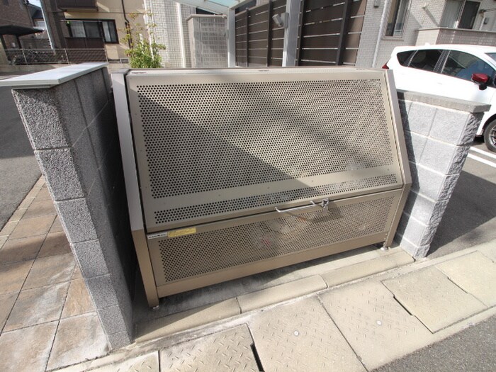 物件外観写真6　(建物設備)