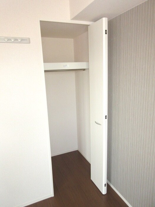 物件内観写真10　(収納)