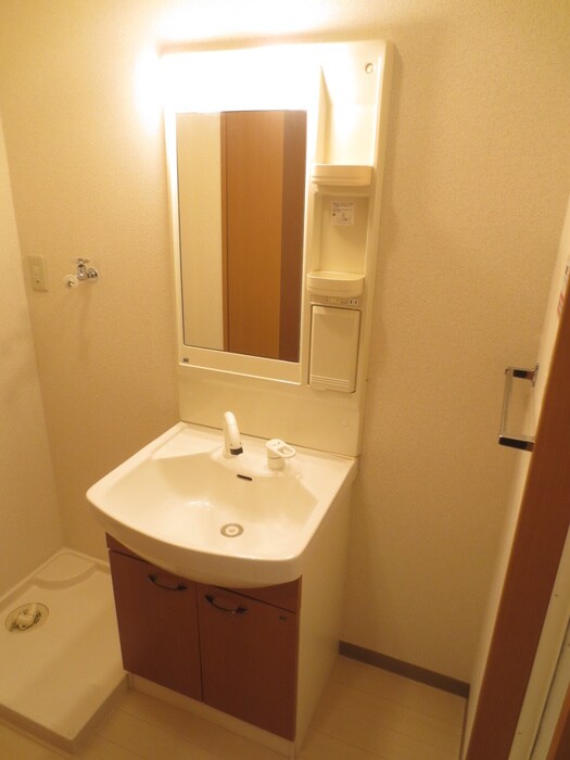 物件内観写真9　(洗面)