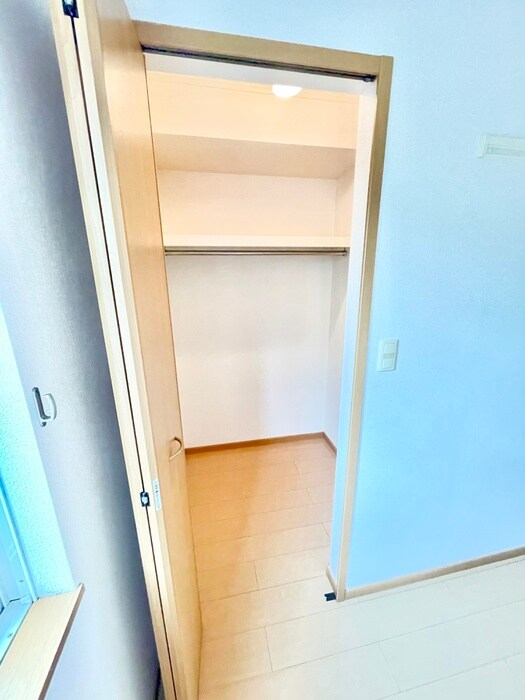 物件内観写真10　(収納)