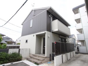 グル－ジャパ－ク南里F棟外観写真