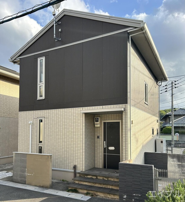 グルージャパーク南里　Ｅ棟