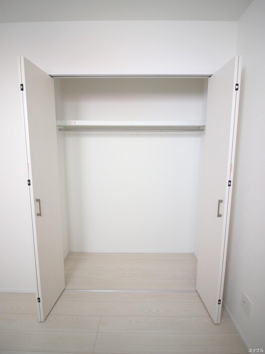 物件内観写真13　(収納)