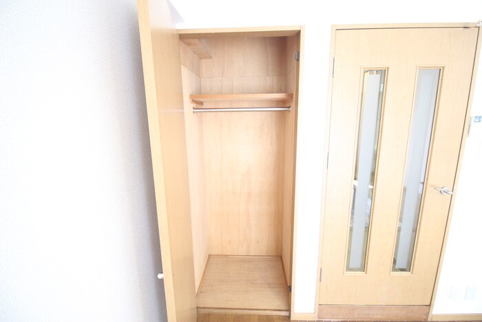 物件内観写真9　(収納)