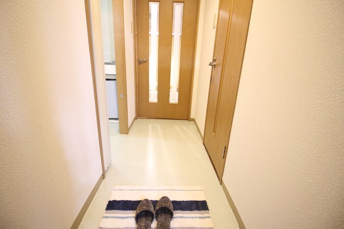 物件内観写真15　(廊下)
