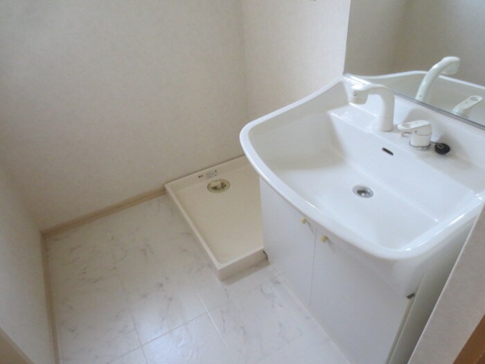 物件内観写真6　(洗面)