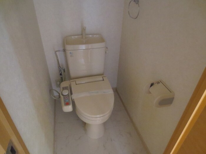 物件内観写真7　(トイレ)