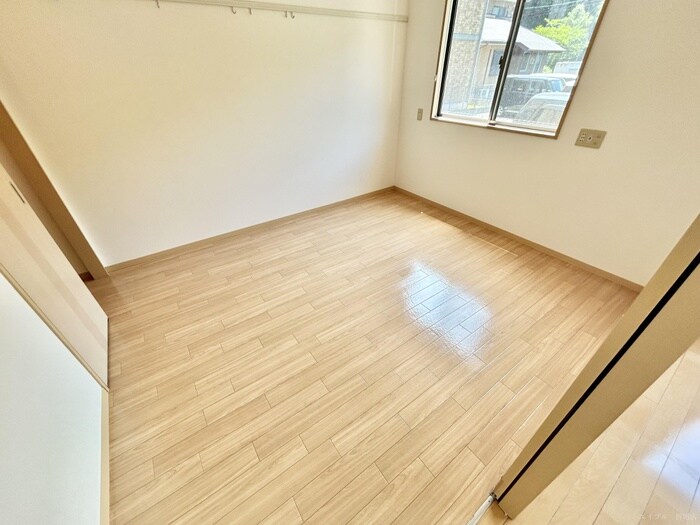 物件内観写真16　(居室)