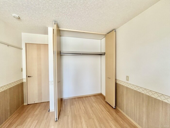 物件内観写真20　(収納)