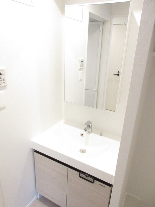 物件内観写真10　(洗面)