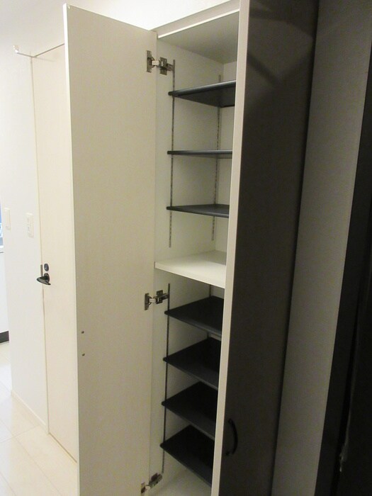 物件内観写真14　(靴箱)