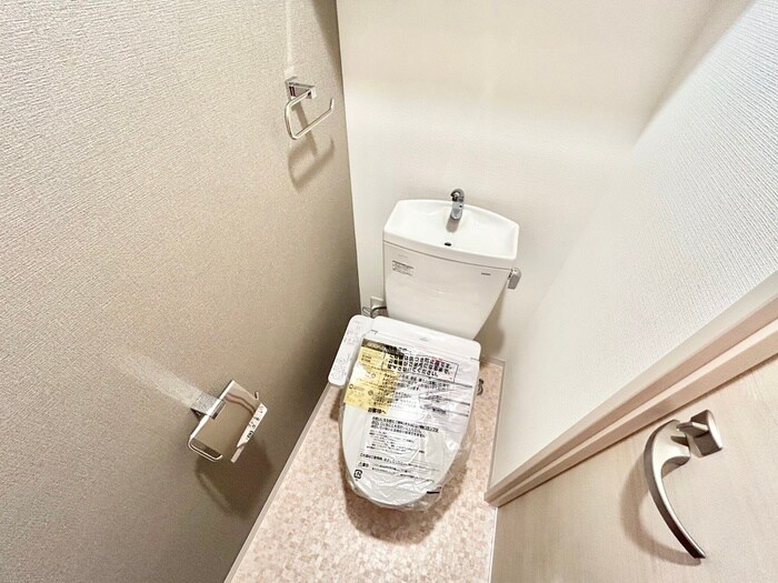 物件内観写真10　(トイレ)