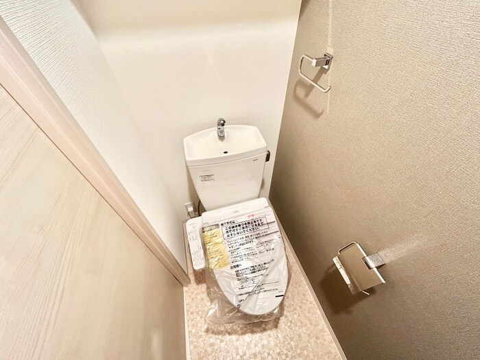 物件内観写真10　(トイレ)