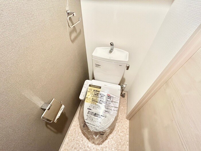 物件内観写真10　(トイレ)