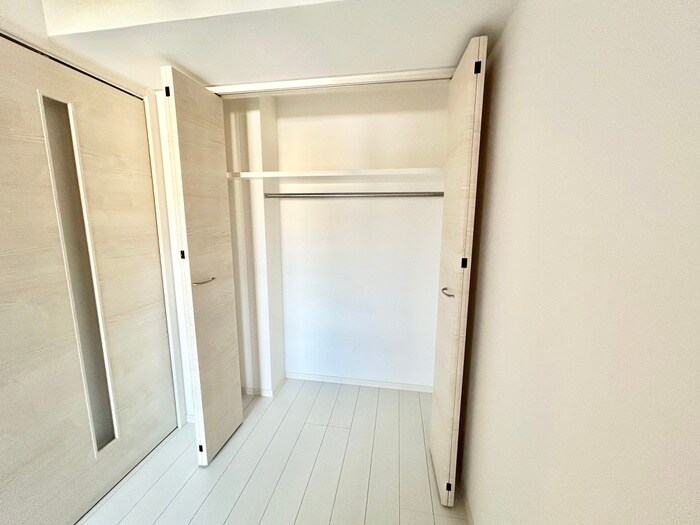 物件内観写真12　(収納)