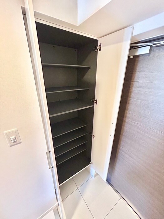 物件内観写真20　(靴箱)