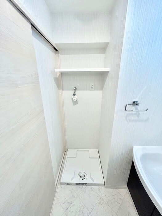 物件内観写真21　(洗濯機置場)