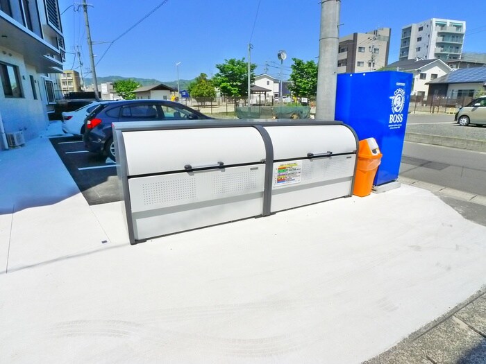 物件外観写真6　(建物設備)