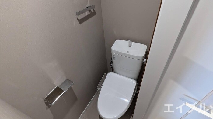 物件内観写真11　(トイレ)