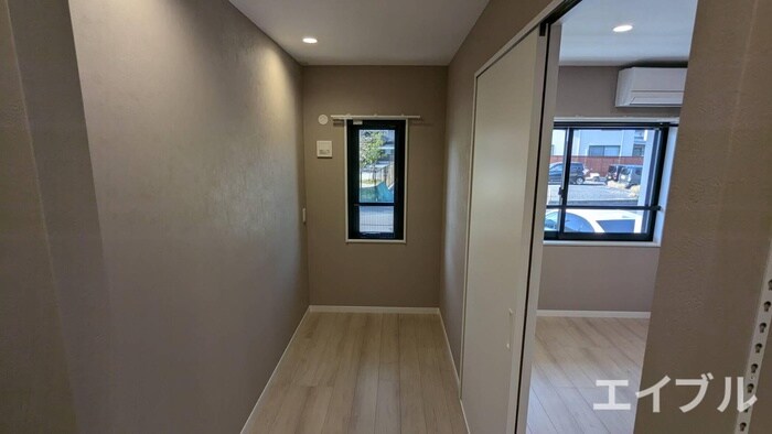 物件内観写真15　(居室)