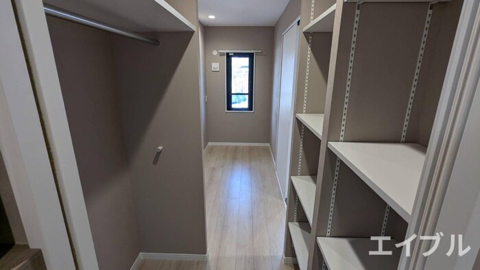 物件内観写真17　(収納)