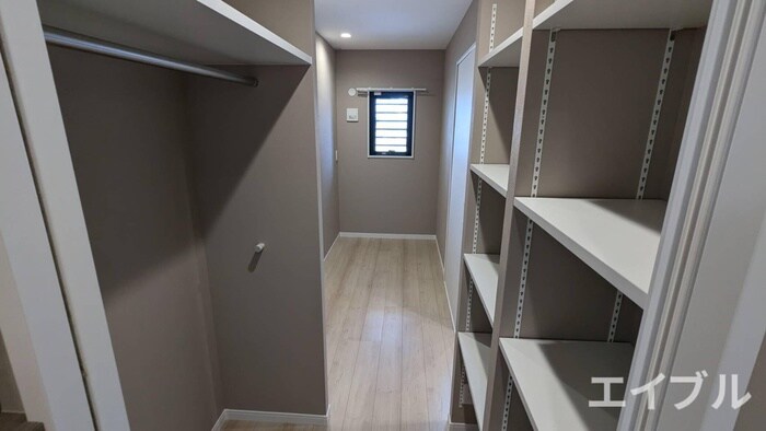 物件内観写真20　(収納)