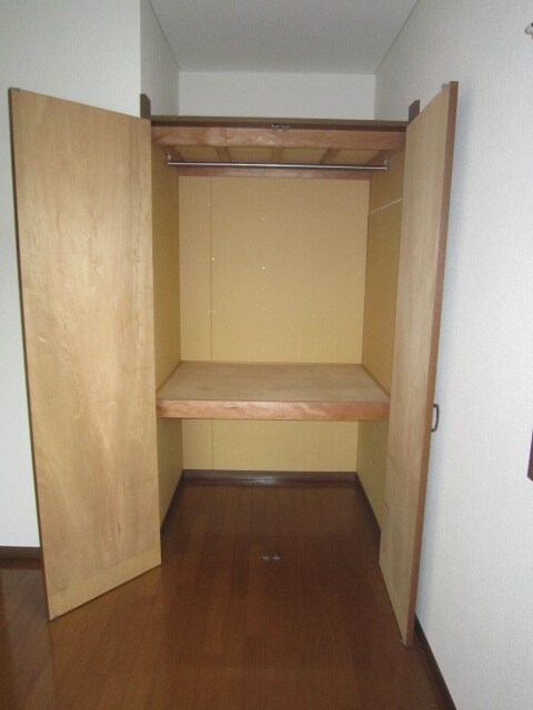物件内観写真14　(収納)
