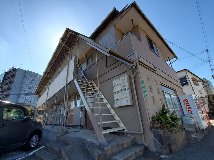 物件外観写真1　(外観写真)