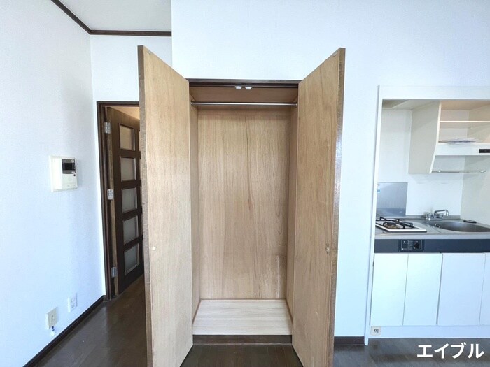 物件内観写真13　(収納)