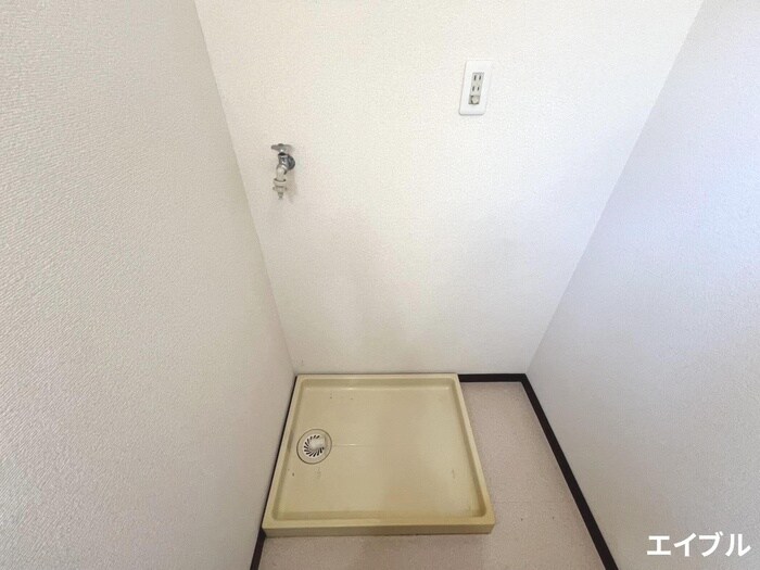 物件内観写真19　(洗濯機置場)