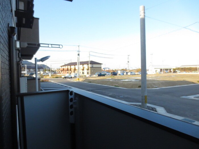 物件内観写真18　(室内からの展望)