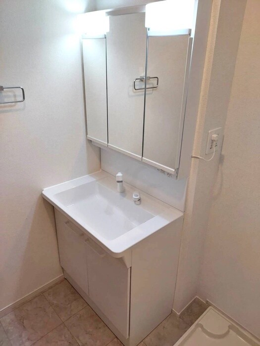 物件内観写真16　(洗面)