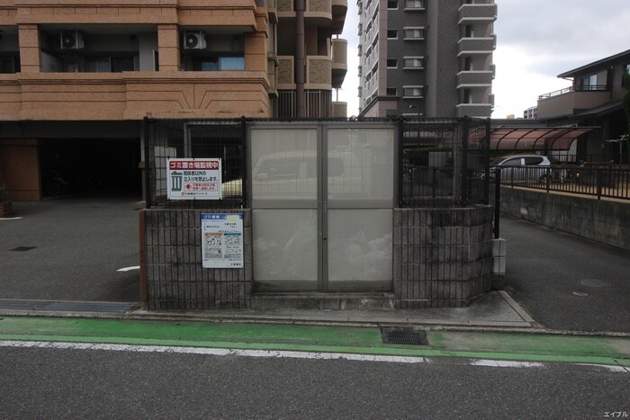 物件外観写真6　(建物設備)