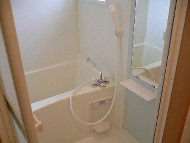 物件内観写真10　(バス／シャワールーム等)
