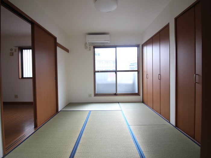 物件内観写真5　(居室)