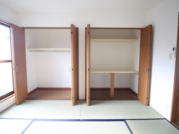 物件内観写真9　(収納)