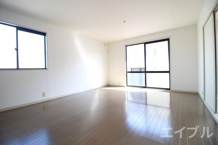 物件内観写真6　(居室)