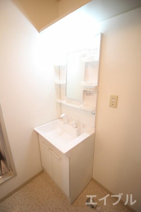 物件内観写真11　(洗面)