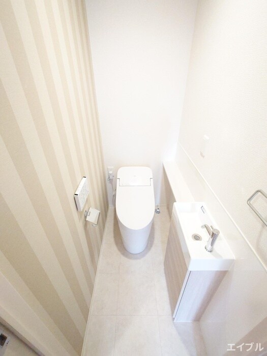 物件内観写真12　(トイレ)