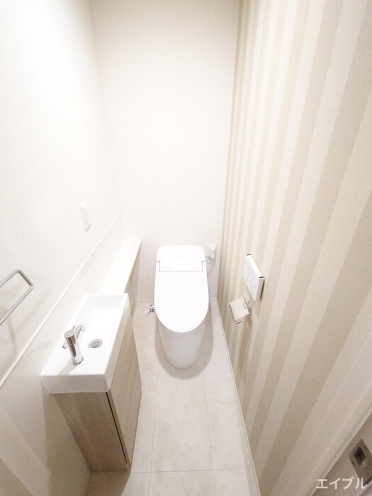 物件内観写真12　(トイレ)