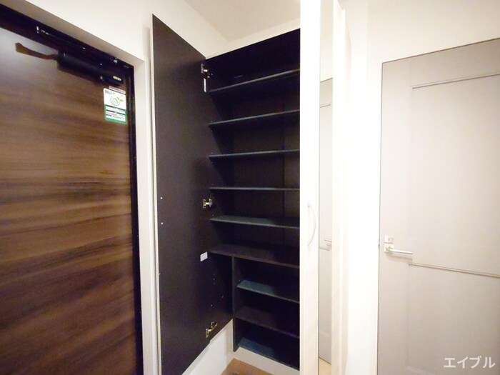 物件内観写真15　(靴箱)