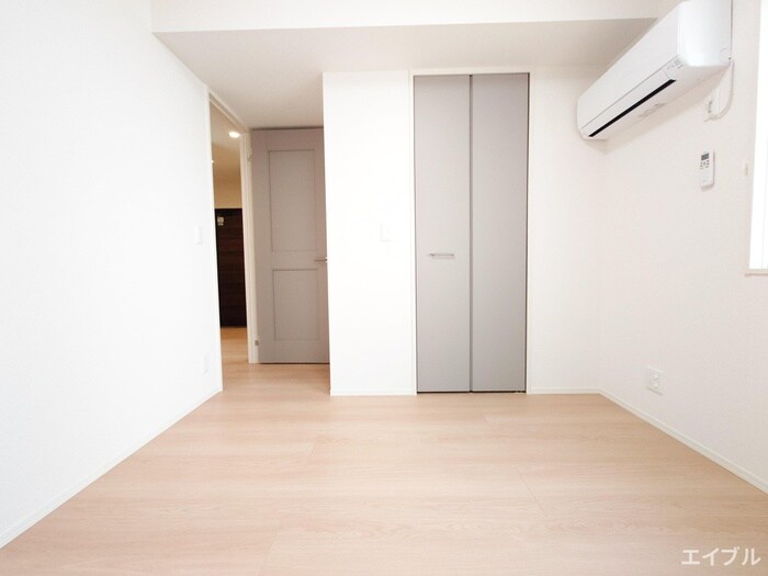 物件内観写真19　(居室)