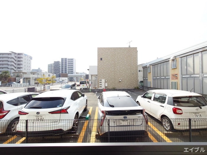 物件内観写真22　(室内からの展望)