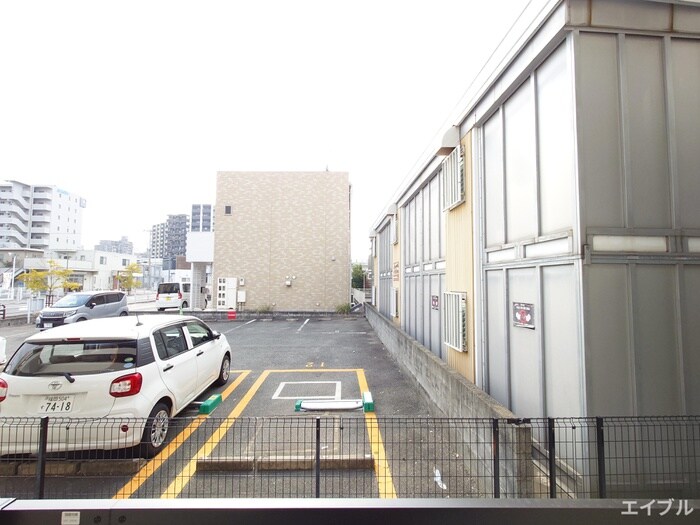 物件内観写真22　(室内からの展望)