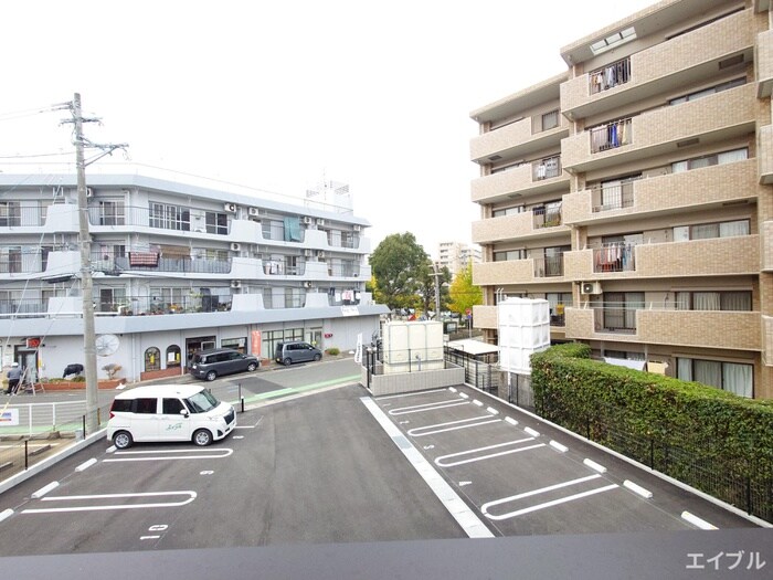 物件内観写真22　(室内からの展望)